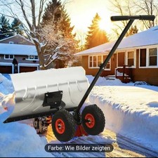 Schneeschieber mit Rollen