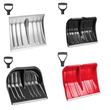 Schneeräumer mit D-Griff